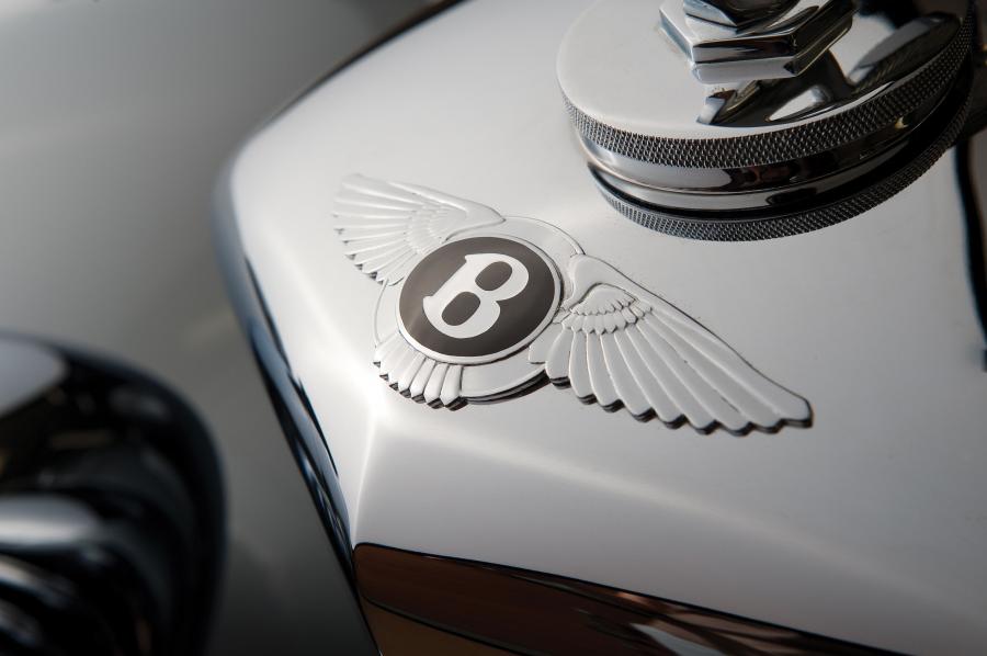 Логотип Bentley 4&frac14;-Litre Cabriolet by Worblaufen 1938 года  (фото 7 из 14)